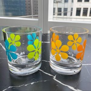 NEW Plastic Floral Cups
